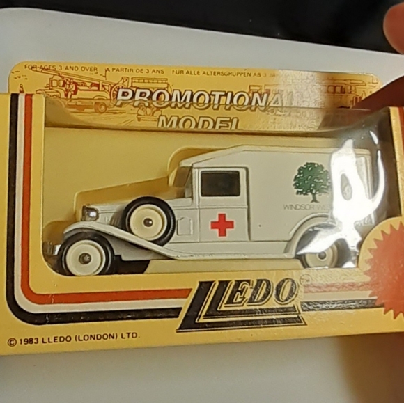 1983 Lledo England Die Cast Ambulance of 1936 Promo - Picture 15 of 16